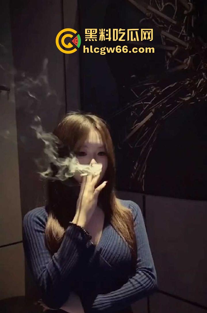 江苏常州极品学生妹 好白菜都被猪给拱啦 高颜值萝莉被红毛骗到酒店调教 足交口爆无情爆操 太畜生了！-3