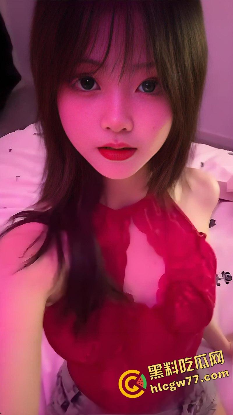 南京钟山技术学院大长腿母狗【杨和馨】174cm极品身材，背地里疯狂约炮绿了男友一脸！-8