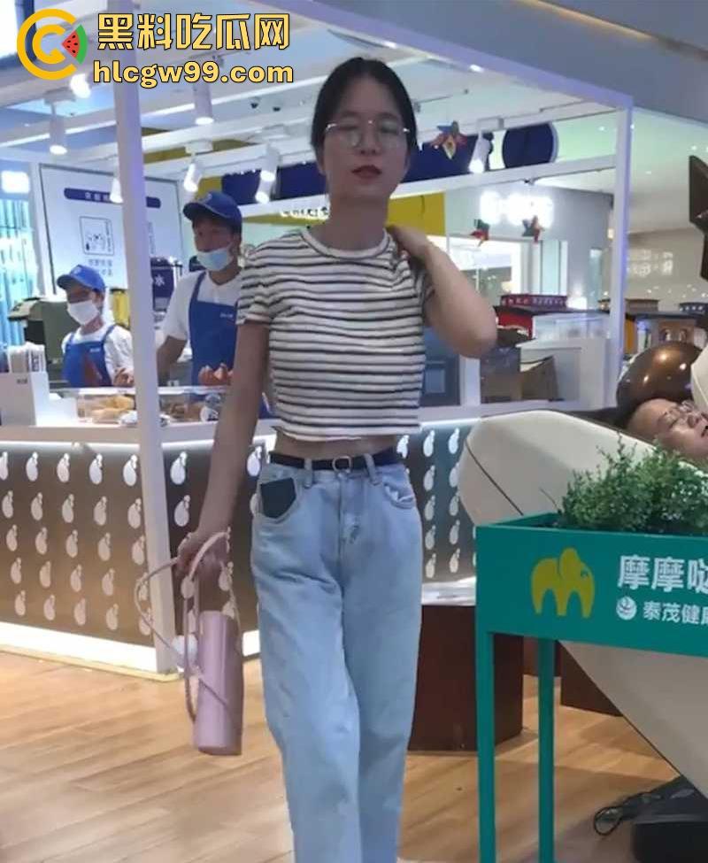 你一生所追求的白月光其实只是别人的胯下母狗！广州大学【魏书玲】与男友私密视频流出，淫骚自拍反差惊人。-3