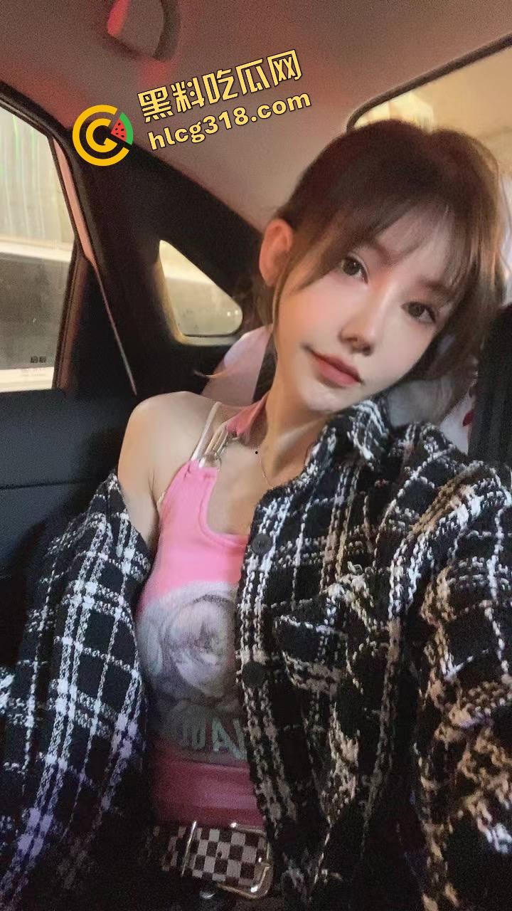 酒店财务黑丝姐姐斗地主玩到一半被约厕爆操，无套直捣深处揉穴揉到喷尿，不需要润滑油骚货就是不一样！-6