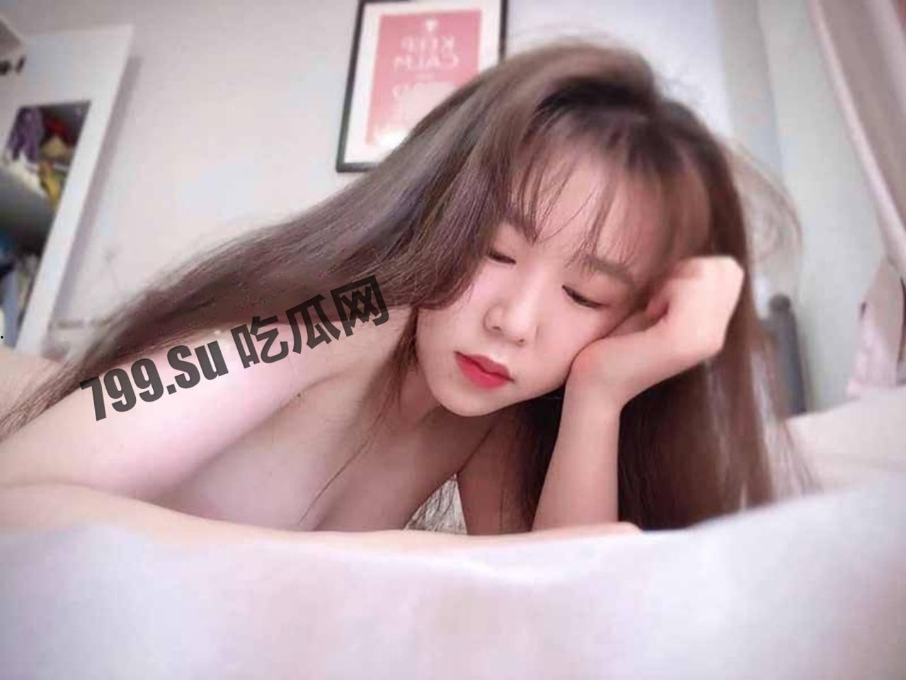 前女友系列！青岛大学大二女生 何欣 和男友私房照分手后遭流出-2