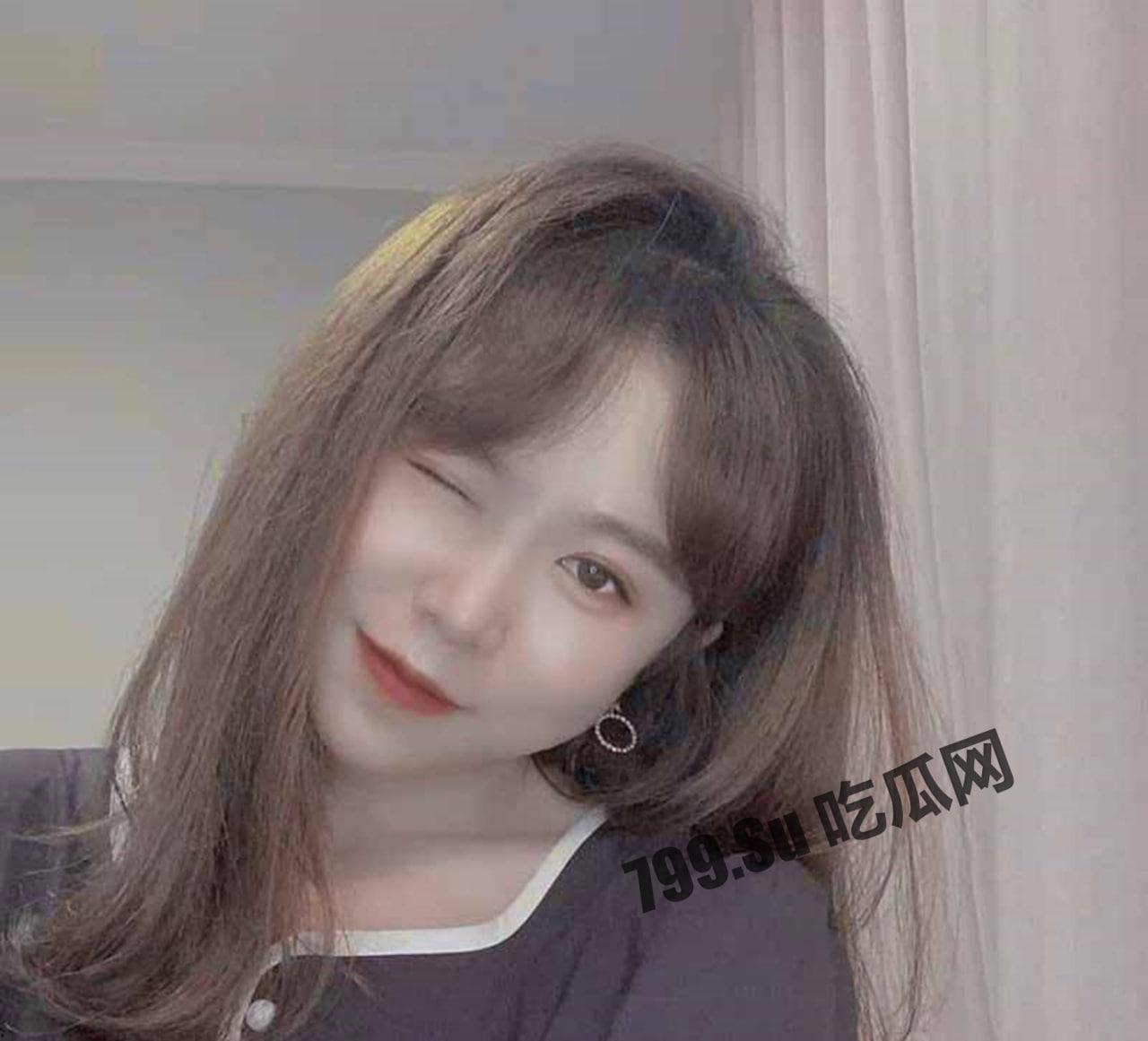 前女友系列！青岛大学大二女生 何欣 和男友私房照分手后遭流出-16