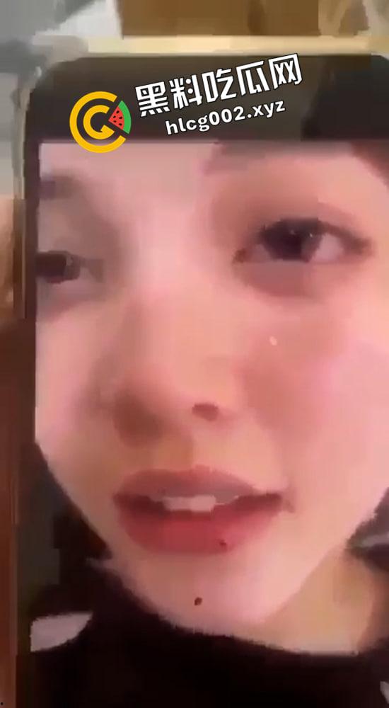 缅甸网红维修手机私密内容被流出 被网红男明星口的死去活来 阿黑颜真带劲啊-8