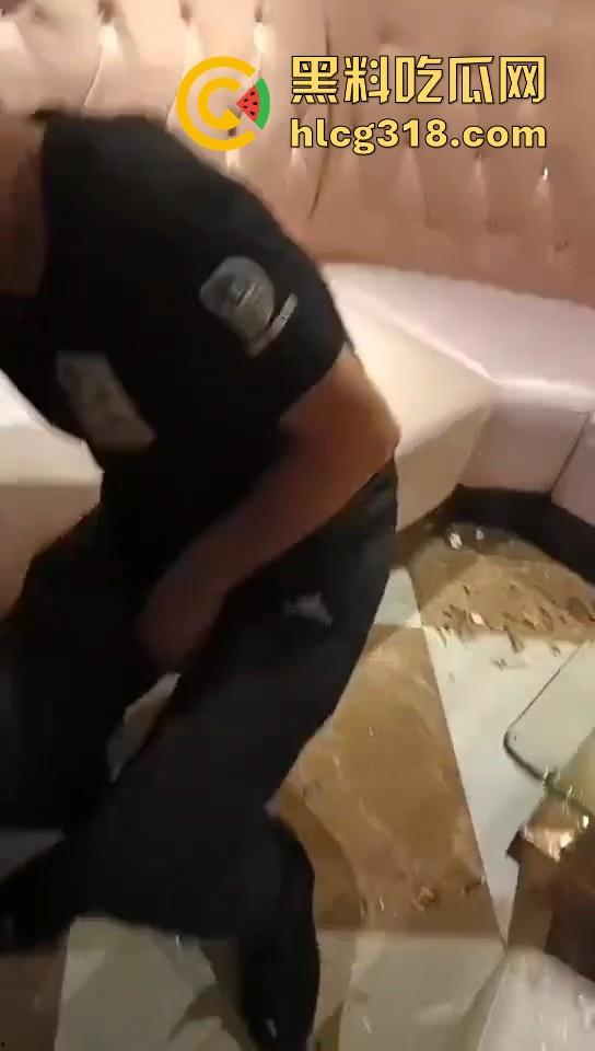 广东汕头潮阳自然局局长【欧镇武】被老婆抓奸咬坏鸡巴 嘶~这恐怕不止有点疼呀！-7