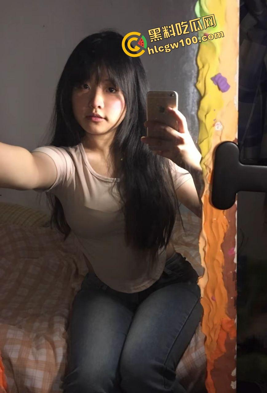 石家庄邮电职业极品微胖反差骚婊【肖绘彤】发骚露奶私拍泄密，大哥SM肛塞后怼肥臀！独家曝光流出！-2