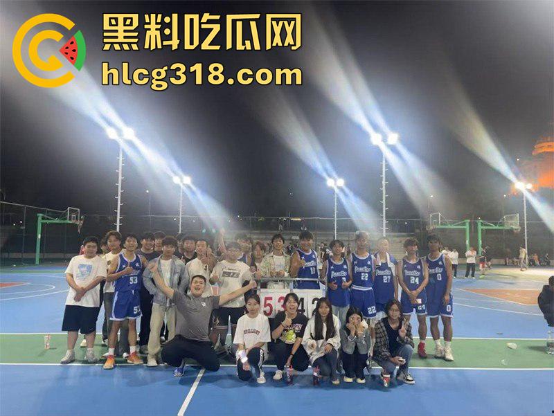 户外约操广西精神小妹，露骨聊天记录曝光，100块就能约出来随便蹂躏，妹子玩的有点开啊！-5