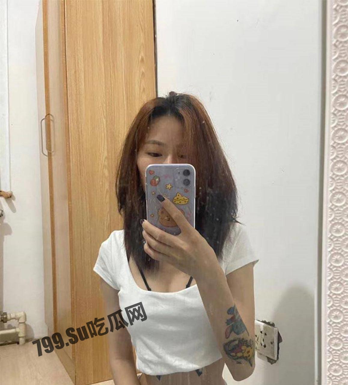 云盘泄密 大连海事大学 大二学妹张帆 与男友性爱视频泄漏 是个爱吃鸡巴的好女孩-8