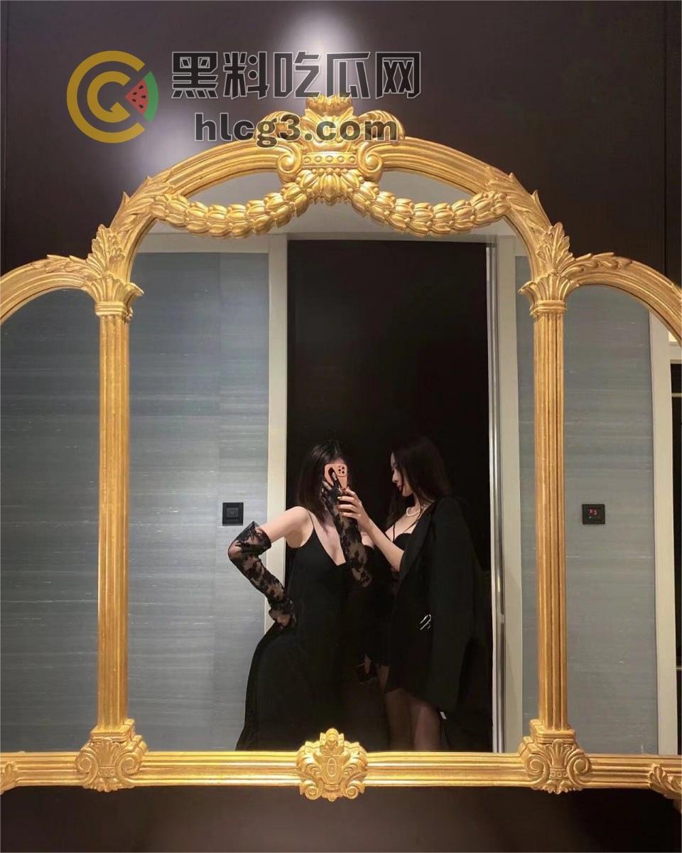 91大佬鹿与玫瑰海圈养极品小母狗疑似抖音百万网红「皮幼」，豪门调教大秀，调教细节曝光，视觉冲击无敌！-11