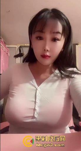浙江人妻快手主播【醉醉醉】私密视频流出！微胖巨乳饥渴少妇被调教露脸，全程骚浪不断独家曝光！-2