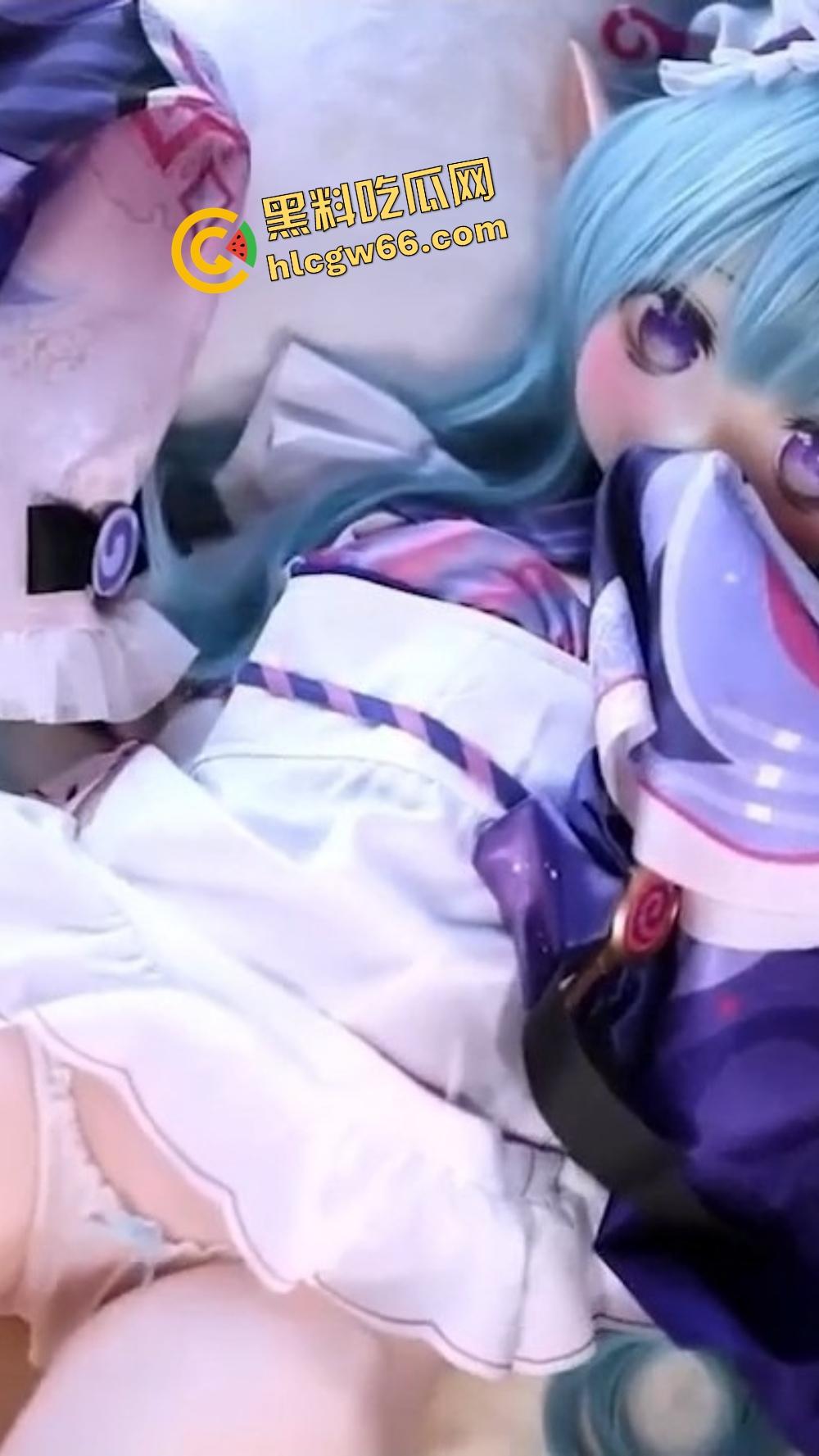 日本宅男重金打造实体娃娃，定制骚叫自动夹紧，动漫脸小萝莉真人化，女人真干不过这玩意了！-2