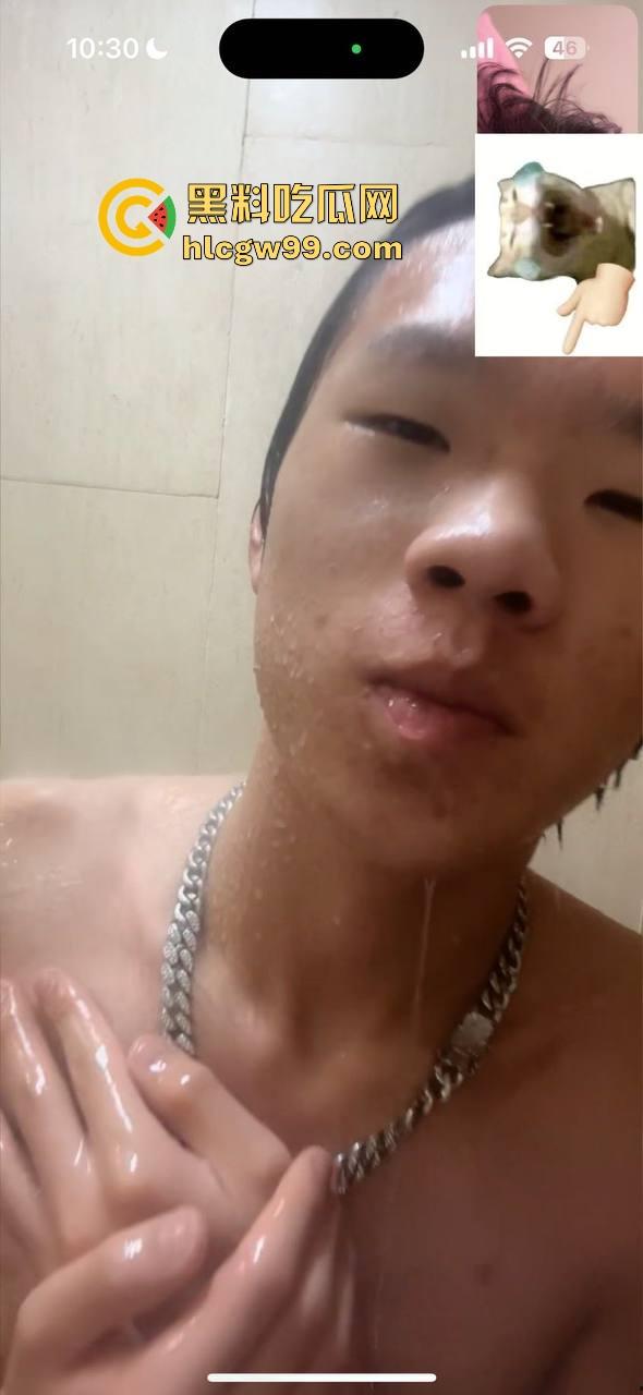 10后狠人【饶智铭】毛都没长齐就带女人回女友家日逼，恋爱期间吃软饭刷信用卡，被锤出轨还让炮友吃避孕药！-13