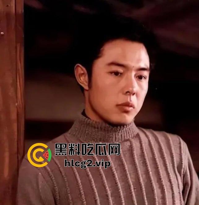 张铁林真敢说！入英籍后暗讽国家博物馆，竟称中国文物应该留在大英博物馆！-3