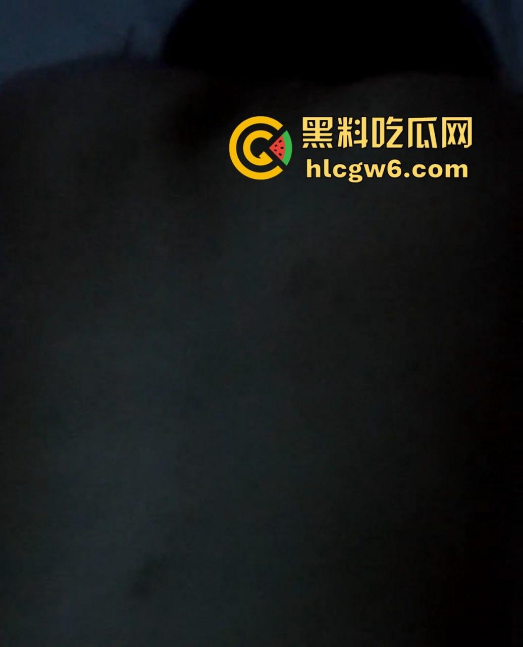 福建男人的噩梦与天堂，眼镜幼师【颜思妤】骚浪到极致，公交车体质每天约炮，口技顶到让人腿软！-7