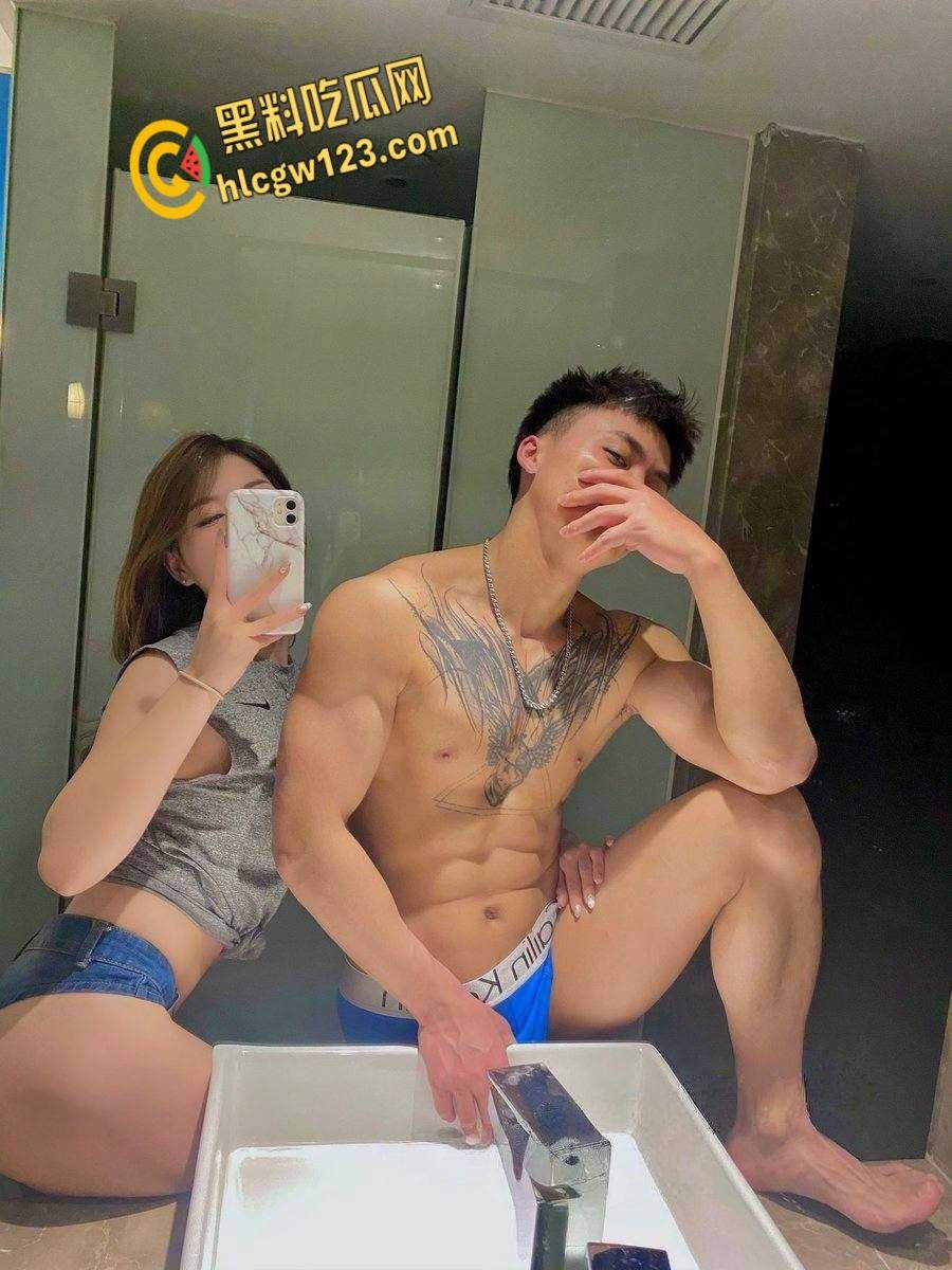 优质肌肉猛男爆操极品校花,男主人帅屌大又猛又持久,校花天生反差又骚又浪!-4