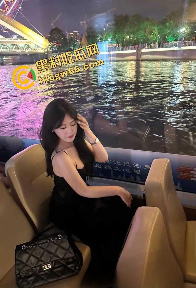 丽水骚货【俞佳林】白虎嫩逼内射疯传,口交舔到腿发软,粉嫩小穴夹鸡巴夹到爆浆!-14