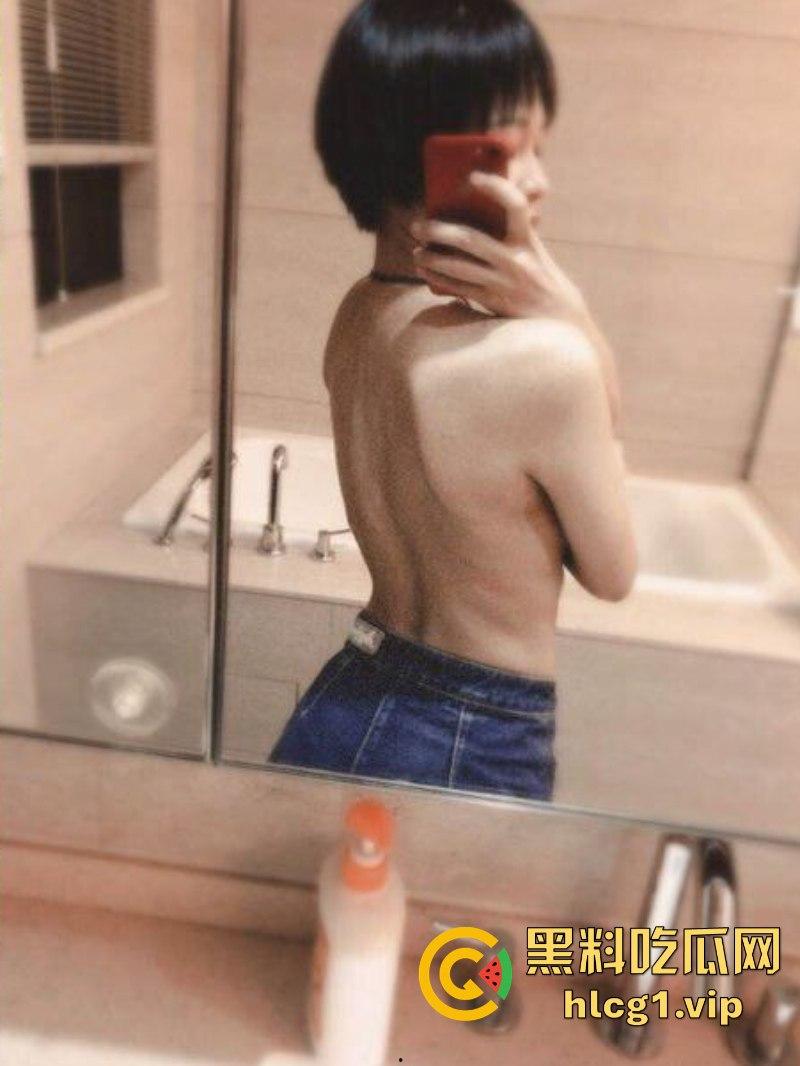 深圳市新安中学 外国语学校 音乐老师黄稳畅和学生们的性福生活被曝光-6