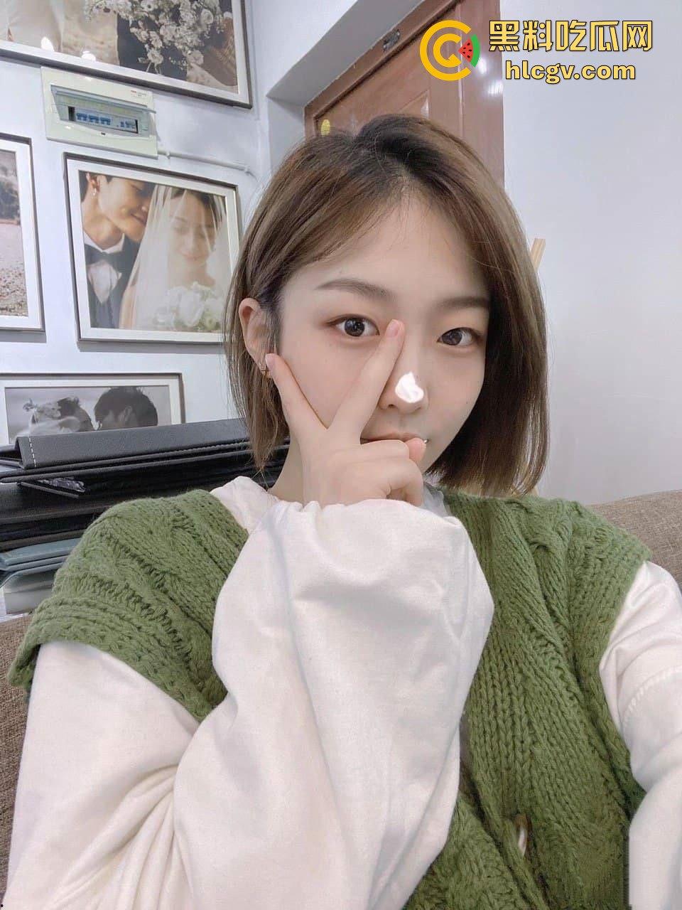 上海富家千金【卢诗桃】遭渣男坑惨!手后被曝光,优雅妹子栽在渣男手里丢钱又丢人!-14